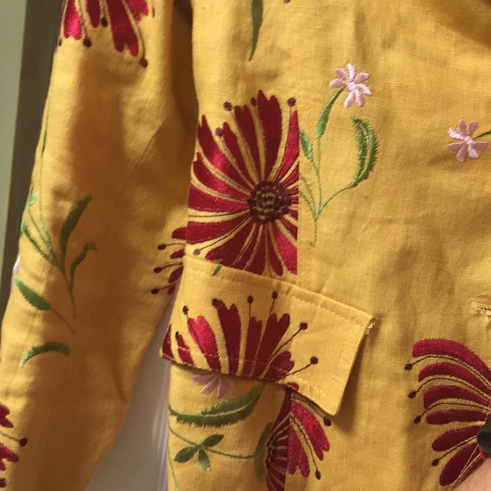 Mustard Jacket - Picture 4 of 6